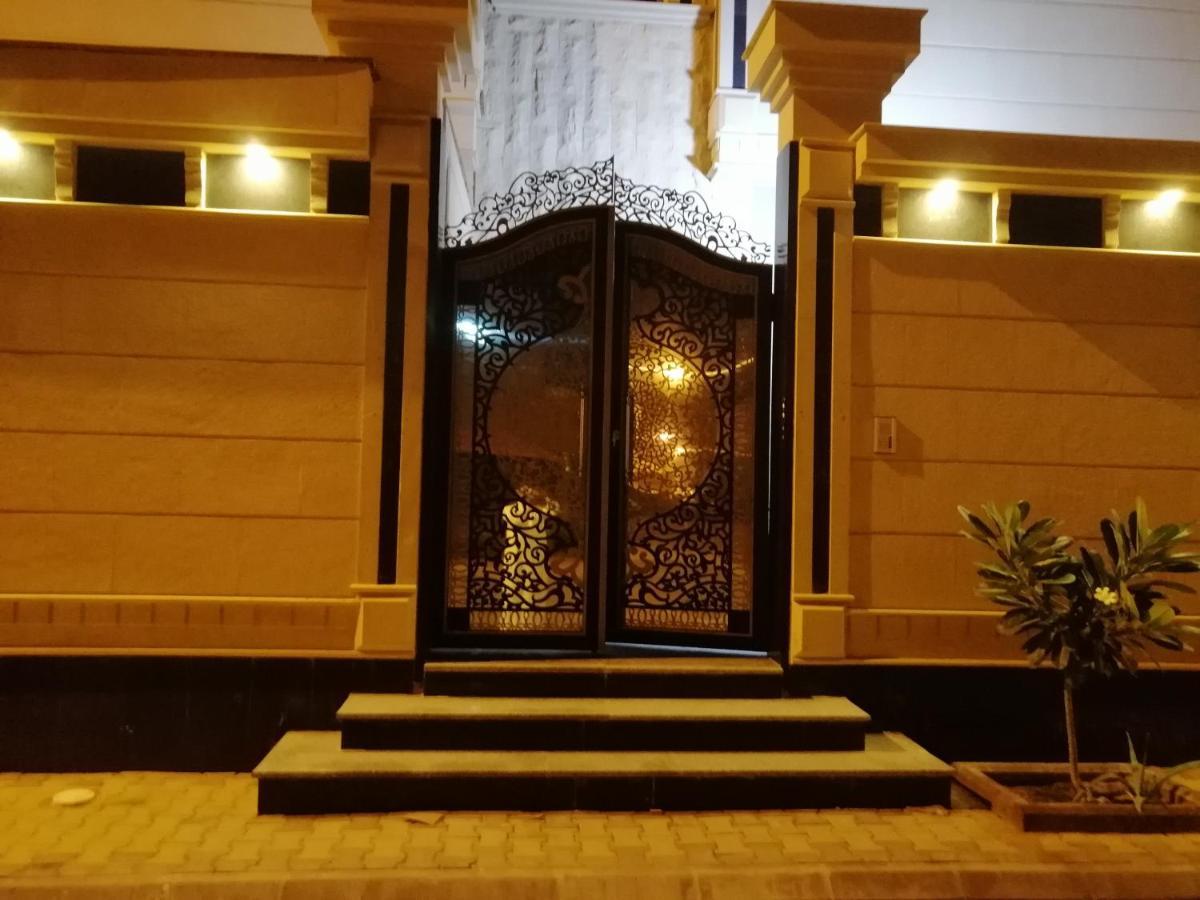 Three Rose Apartment Al Ula